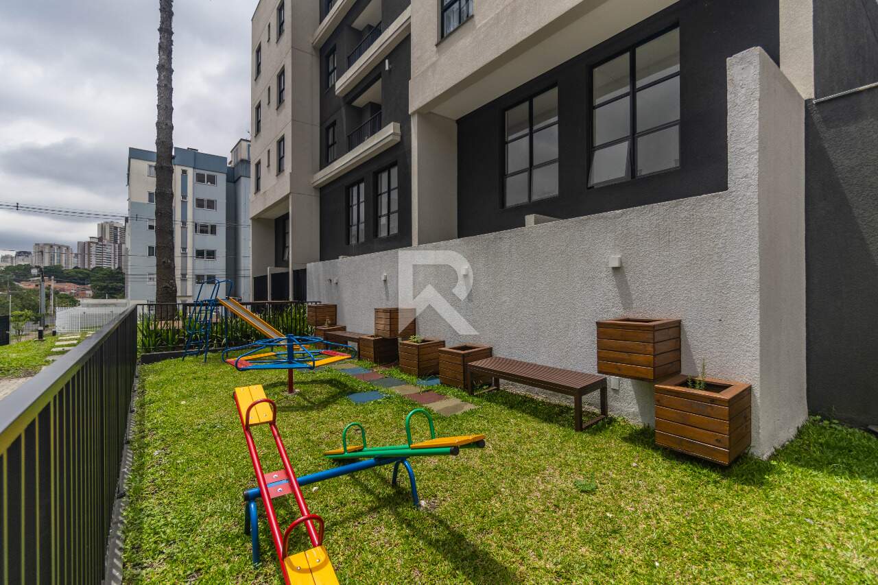 Studio de Luxo Mobiliado e Decorado com 28m² e 1 vaga, em Condomínio Clube no Ecoville, em Curitiba. miniatura 30