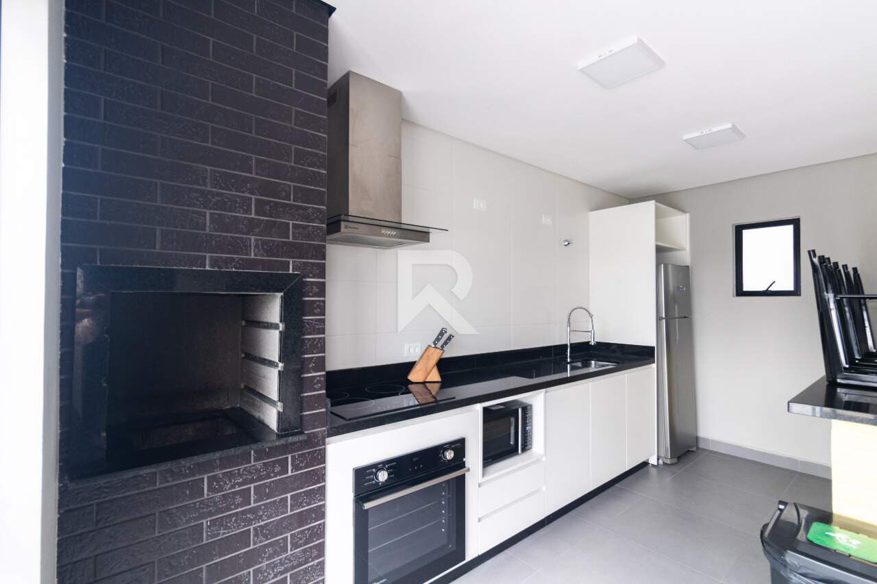 Studio de Luxo Mobiliado e Decorado com 28m² e 1 vaga, em Condomínio Clube no Ecoville, em Curitiba. miniatura 16