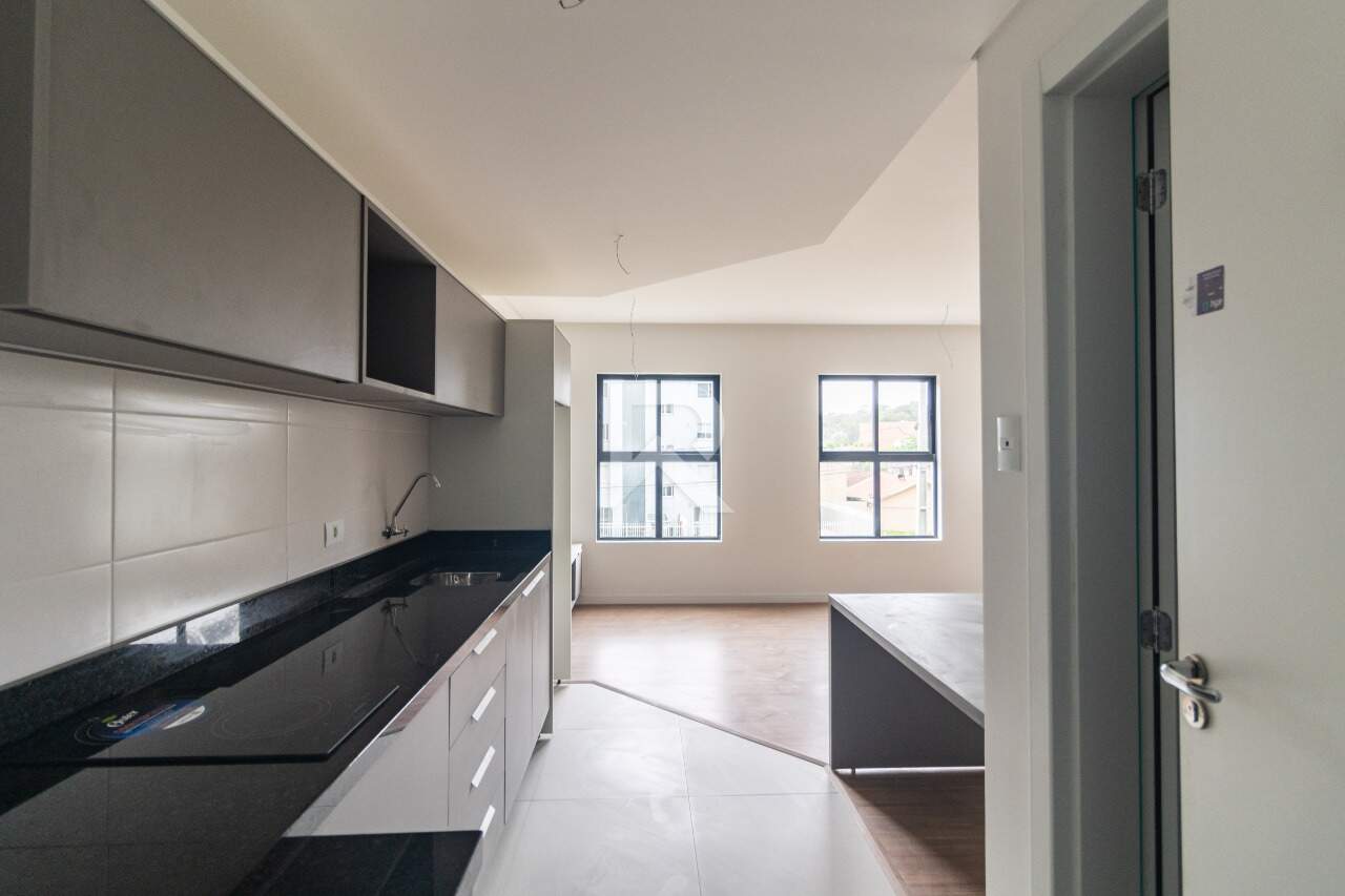 Studio de Luxo Mobiliado e Decorado com 28m² e 1 vaga, em Condomínio Clube no Ecoville, em Curitiba. miniatura 8