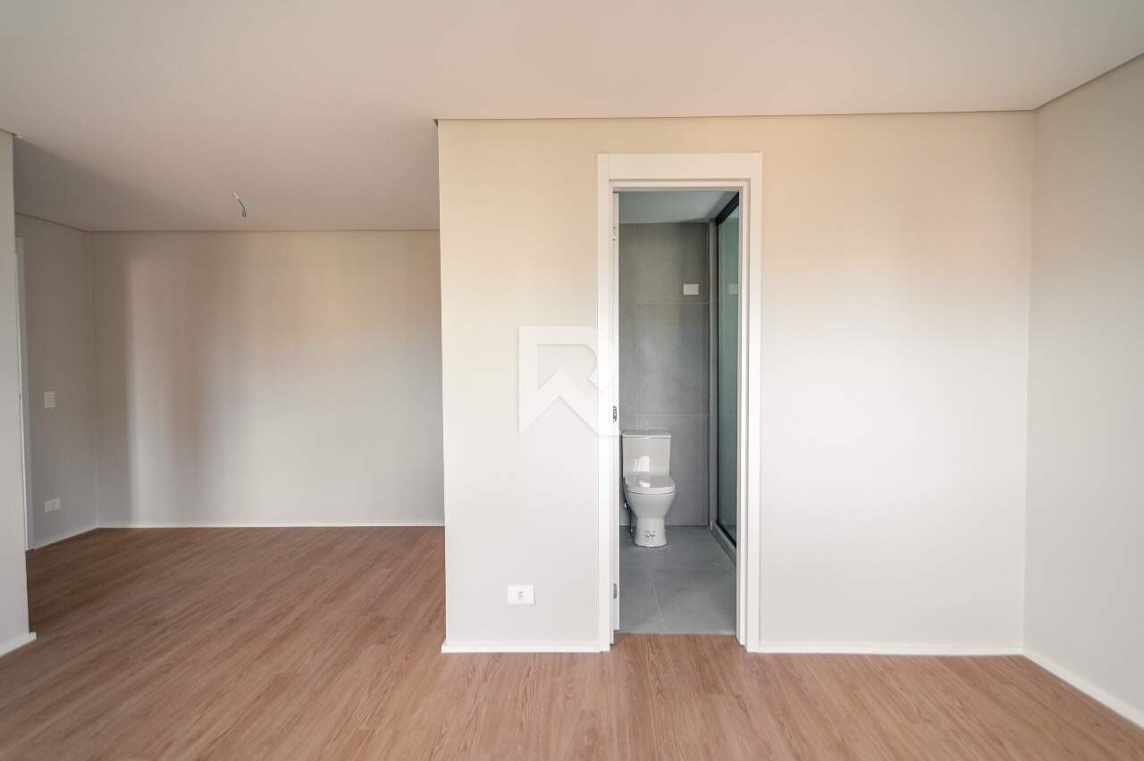 Cobertura Duplex com Espaço Gourmet e 3 Suítes – Centro – Curitiba/PR miniatura 17