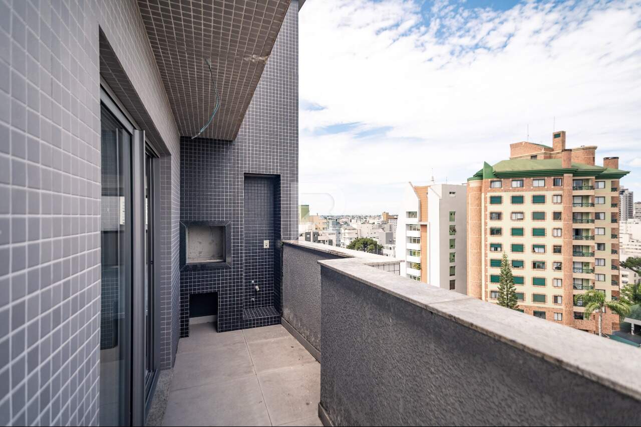 Cobertura Duplex com Espaço Gourmet e 3 Suítes – Centro – Curitiba/PR miniatura 7