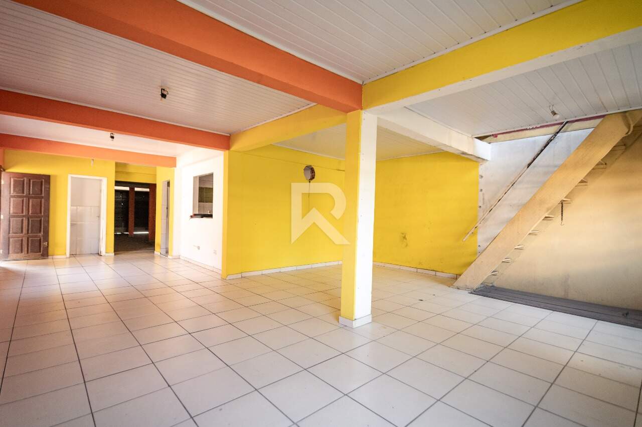 Imóvel Comercial com Terreno Amplo e Potencial Construtivo – São Braz – Curitiba/PR miniatura 3