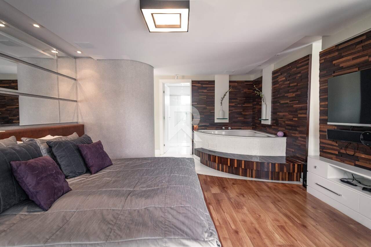 Casa com Jardins Amplos, 7 dormitórios, 7 vagas à venda, 544 m² – Santa Felicidade – Curitiba/PR miniatura 30
