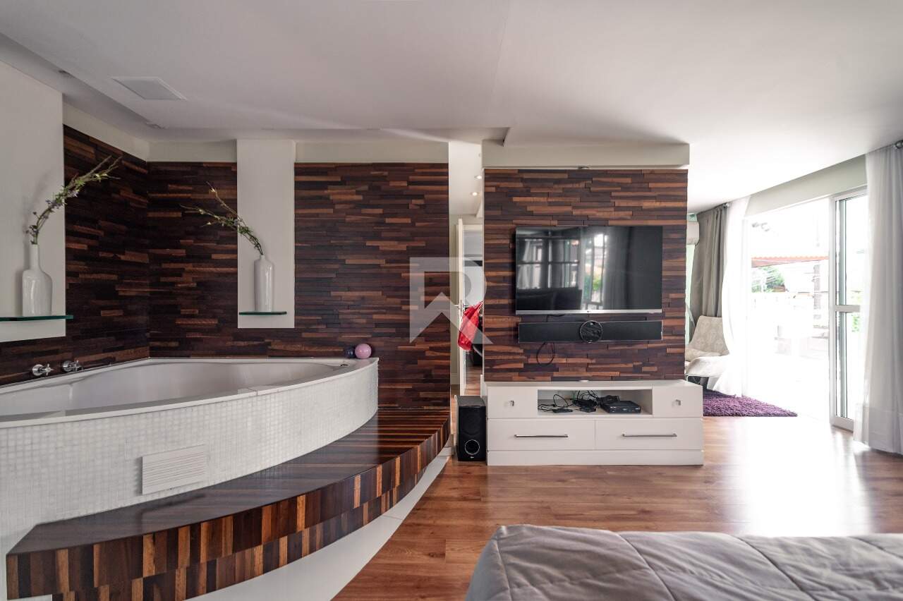 Casa com Jardins Amplos, 7 dormitórios, 7 vagas à venda, 544 m² – Santa Felicidade – Curitiba/PR miniatura 31