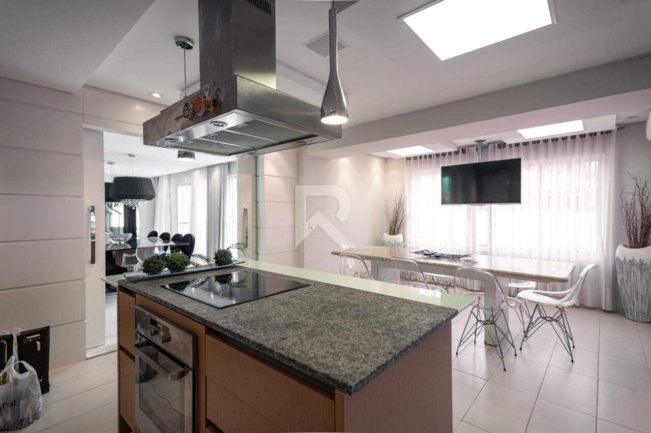 Casa com Jardins Amplos, 7 dormitórios, 7 vagas à venda, 544 m² – Santa Felicidade – Curitiba/PR miniatura 19