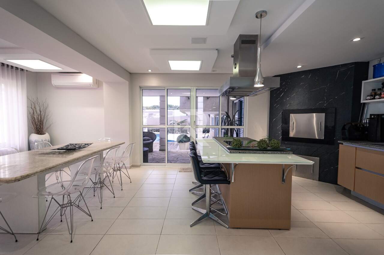 Casa com Jardins Amplos, 7 dormitórios, 7 vagas à venda, 544 m² – Santa Felicidade – Curitiba/PR miniatura 20