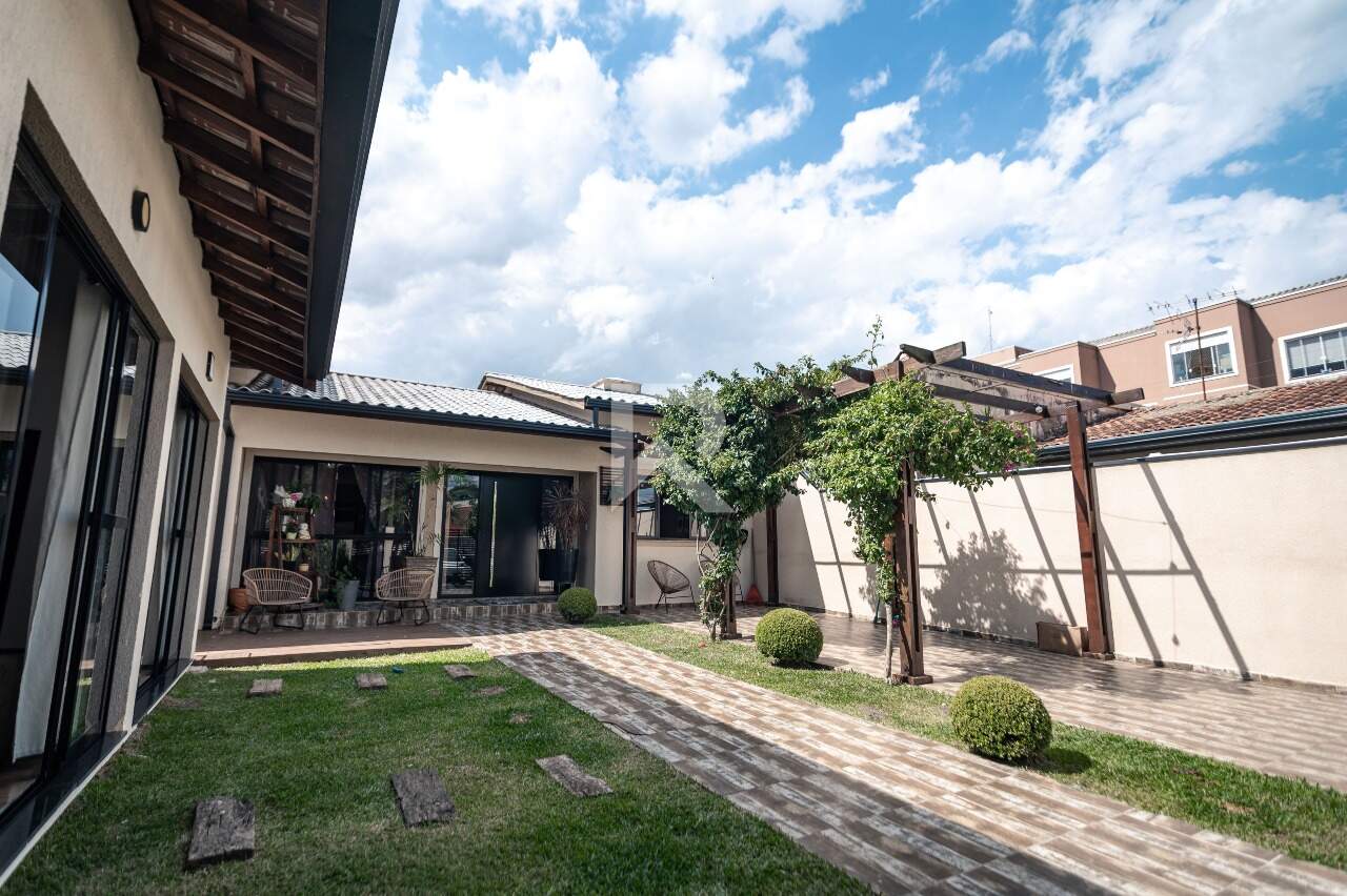 Casa Térrea Face Norte, 4 quartos e 4 vagas à venda, 205 m² – Cajuru – Curitiba/PR miniatura 2