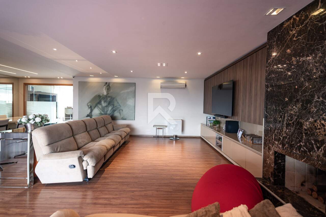Apartamento Mobiliado em Cond. Clube com Vista Livre, Andar Alto, Face Norte e 3 Suítes para Aluguel, 228 m² – Ecoville miniatura 5