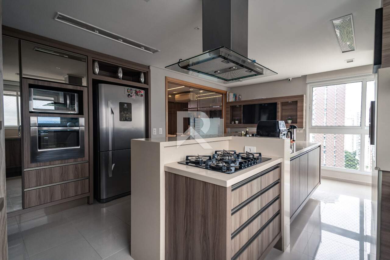 Apartamento Mobiliado em Cond. Clube com Vista Livre, Andar Alto, Face Norte e 3 Suítes para Aluguel, 228 m² – Ecoville miniatura 15