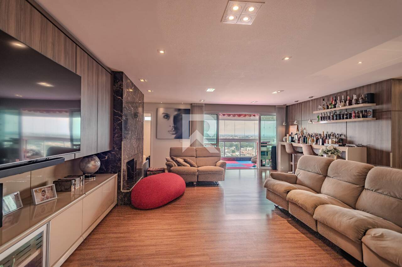 Apartamento Mobiliado em Cond. Clube com Vista Livre, Andar Alto, Face Norte e 3 Suítes para Aluguel, 228 m² – Ecoville miniatura 3