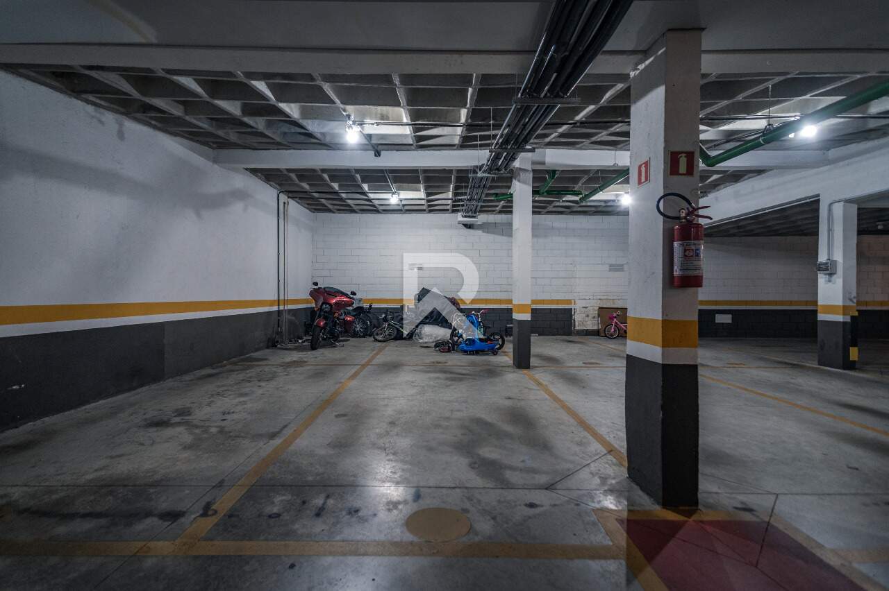 Apartamento Mobiliado em Cond. Clube com Vista Livre, Andar Alto, Face Norte e 3 Suítes para Aluguel, 228 m² – Ecoville miniatura 31