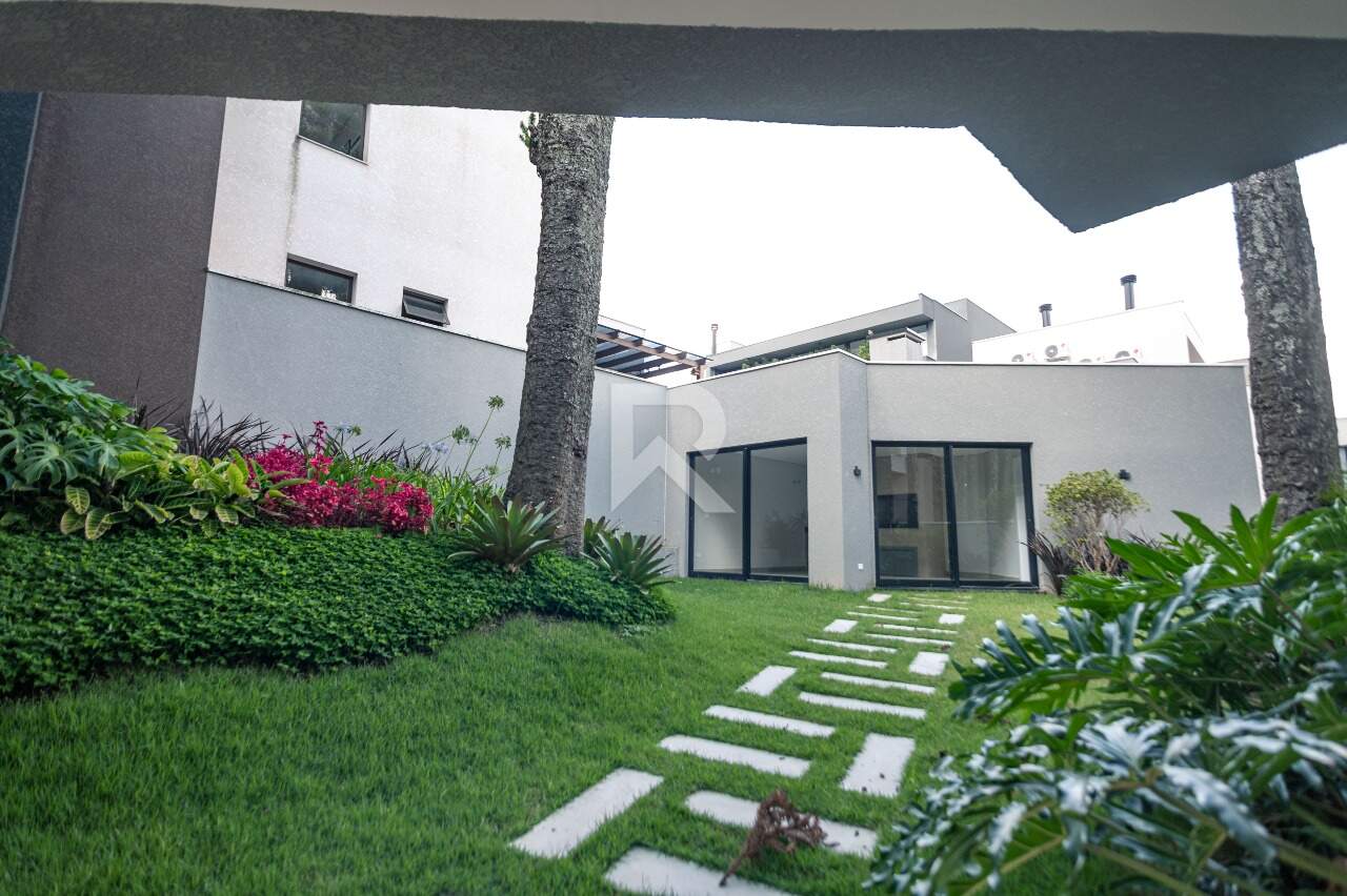 Casa de Condomínio com Vista Livre Definitiva, 3 suítes 3 vagas à venda, 255 m² - Santo Inácio - Curitiba/PR miniatura 15