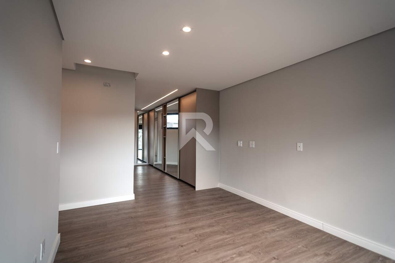 Casa de Condomínio com Vista Livre Definitiva, 3 suítes 3 vagas à venda, 255 m² - Santo Inácio - Curitiba/PR miniatura 31