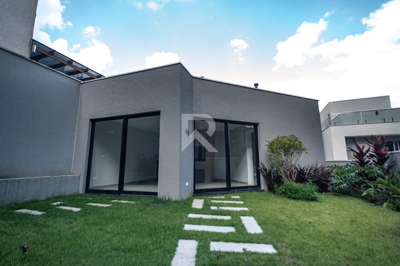 Casa de Condomínio com Vista Livre Definitiva, 3 suítes 3 vagas à venda, 255 m² - Santo Inácio - Curitiba/PR miniatura 17