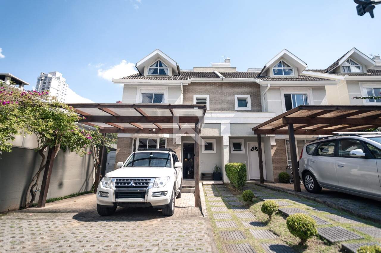 Casa em Condomínio, 4 quartos, 4 vagas à venda, 220 m² - Ecoville - Curitiba/PR
