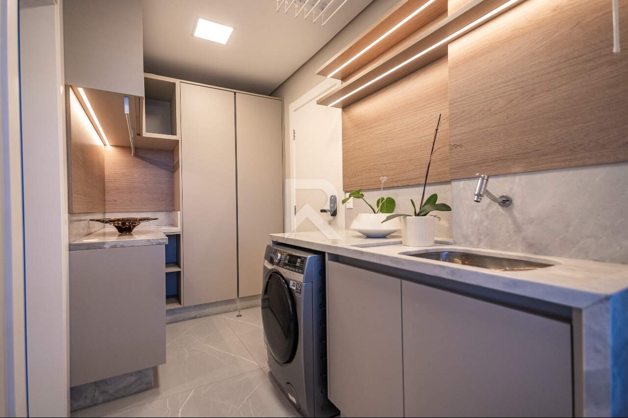 Apartamento Novo, Mobiliado com 3 suítes e 3 vagas para alugar - 153m2 - Água Verde, Curitiba miniatura 7