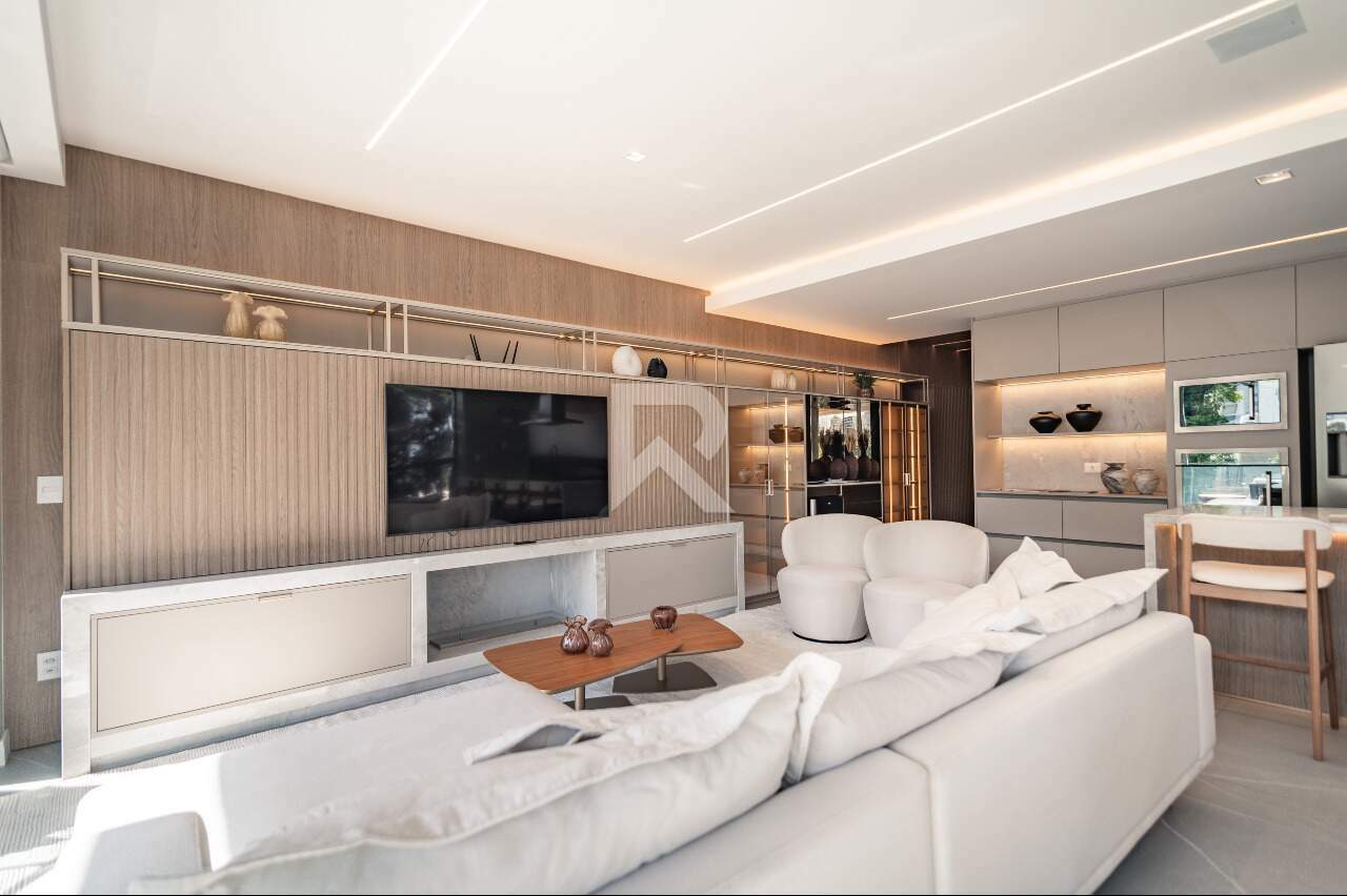 Apartamento Novo, Mobiliado com 3 suítes e 3 vagas para alugar - 153m2 - Água Verde, Curitiba