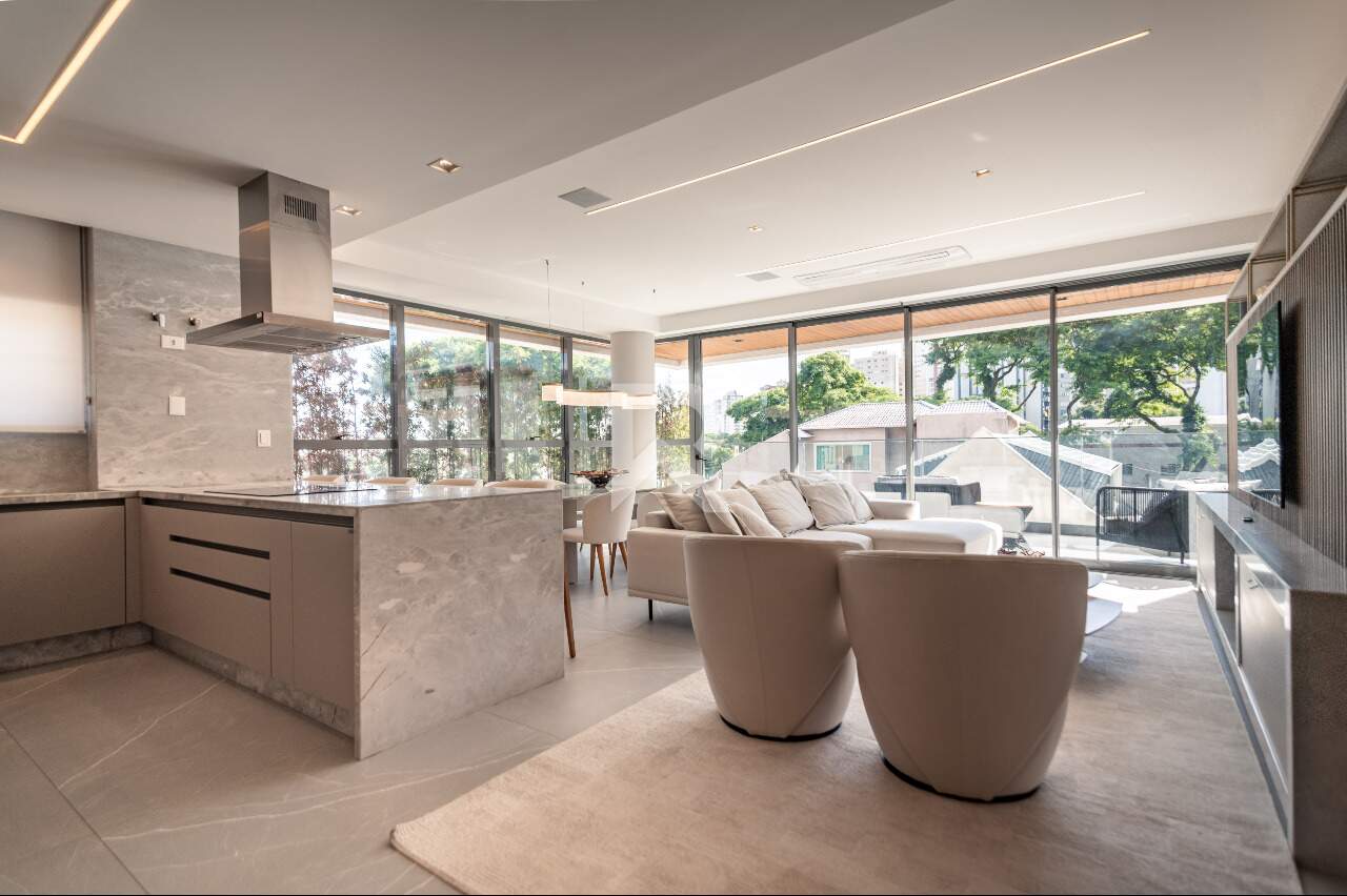 Apartamento Novo, Mobiliado com 3 suítes e 3 vagas para alugar - 153m2 - Água Verde, Curitiba miniatura 2