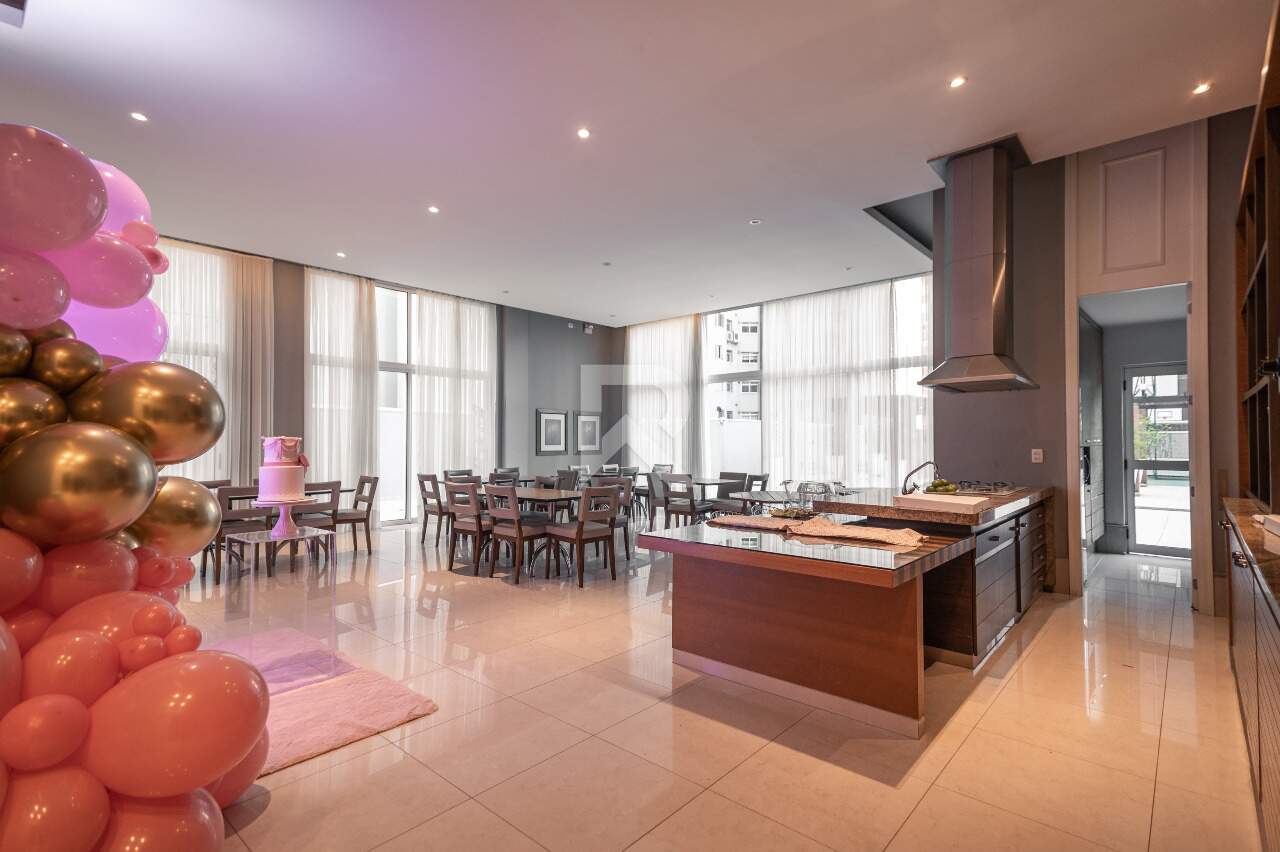 Apartamento de Alto Padrão com 4 Suítes, 4 Vagas, 370m2 para Aluguel– Água Verde – Curitiba/PR miniatura 39