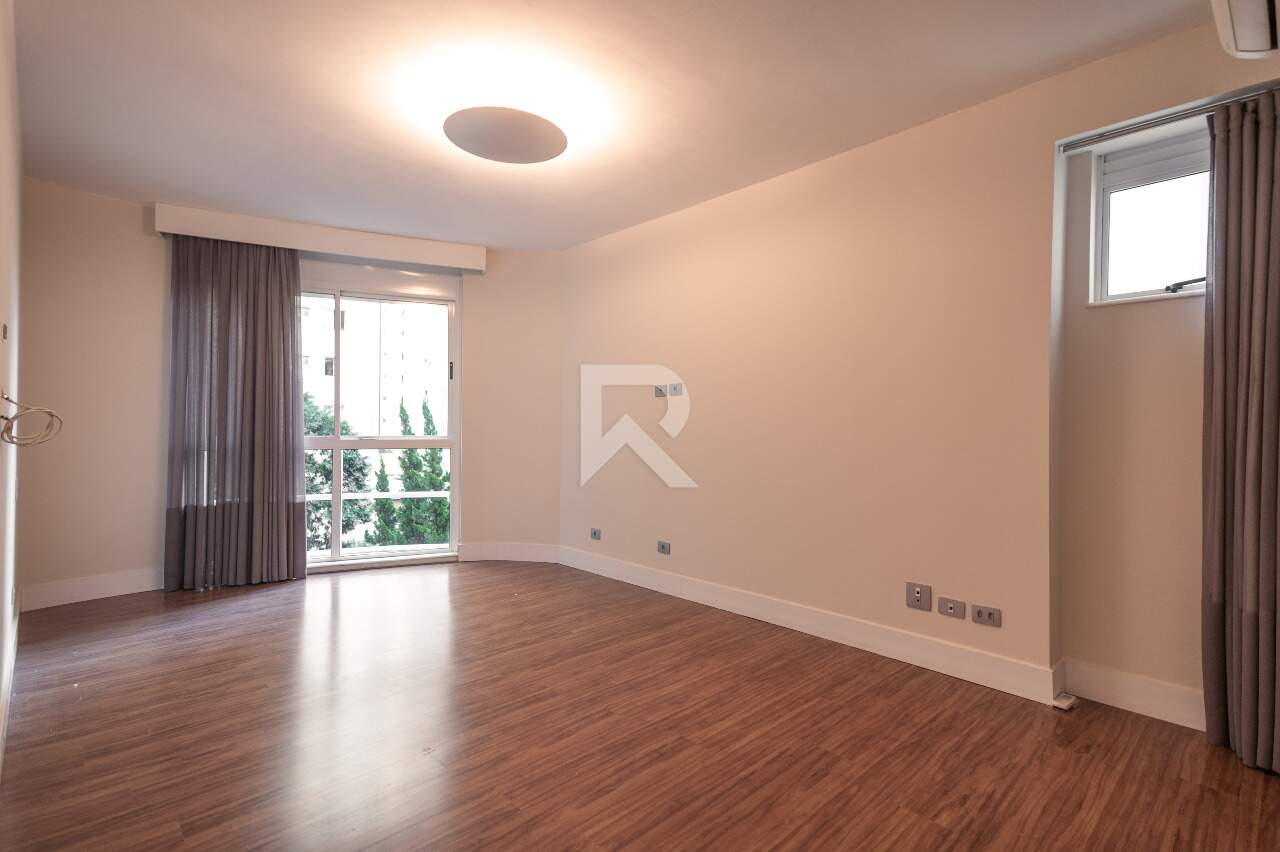 Apartamento de Alto Padrão com 4 Suítes, 4 Vagas, 370m2 para Aluguel– Água Verde – Curitiba/PR miniatura 30