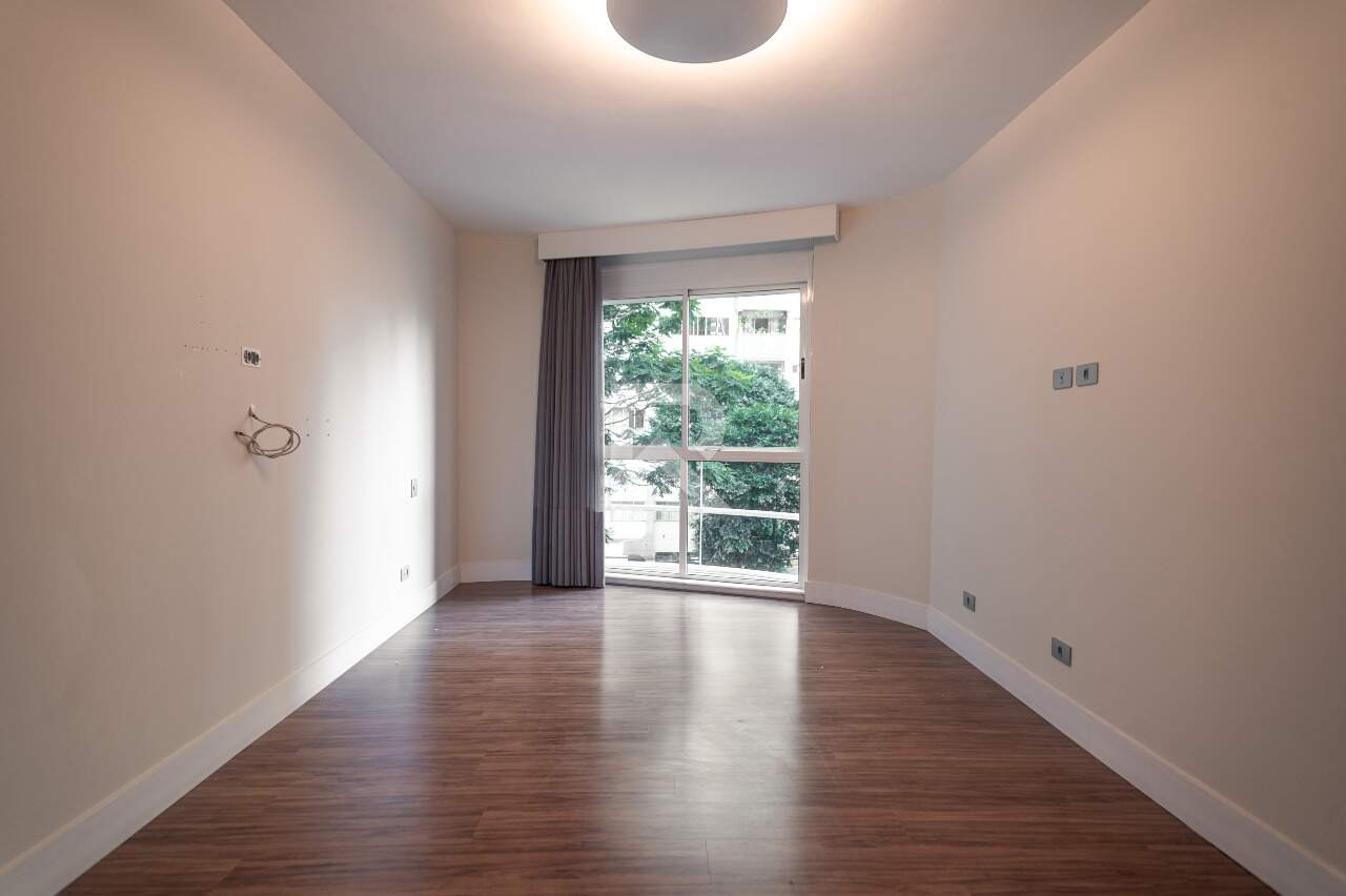 Apartamento de Alto Padrão com 4 Suítes, 4 Vagas, 370m2 para Aluguel– Água Verde – Curitiba/PR miniatura 20