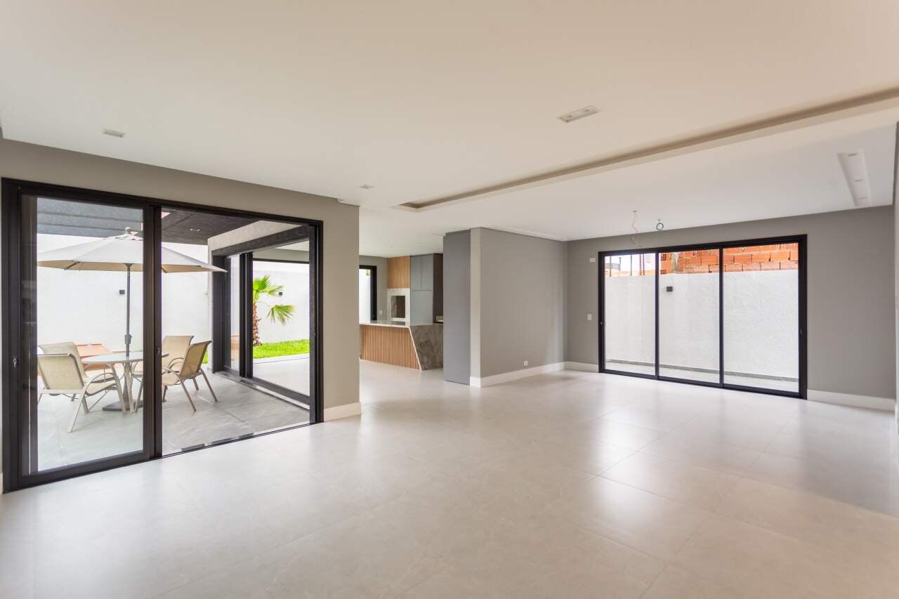 Casa de Condomínio com Vista Livre, 3 Suítes 4 Vagas à venda, 292 m² - Tingui - Curitiba/PR miniatura 5