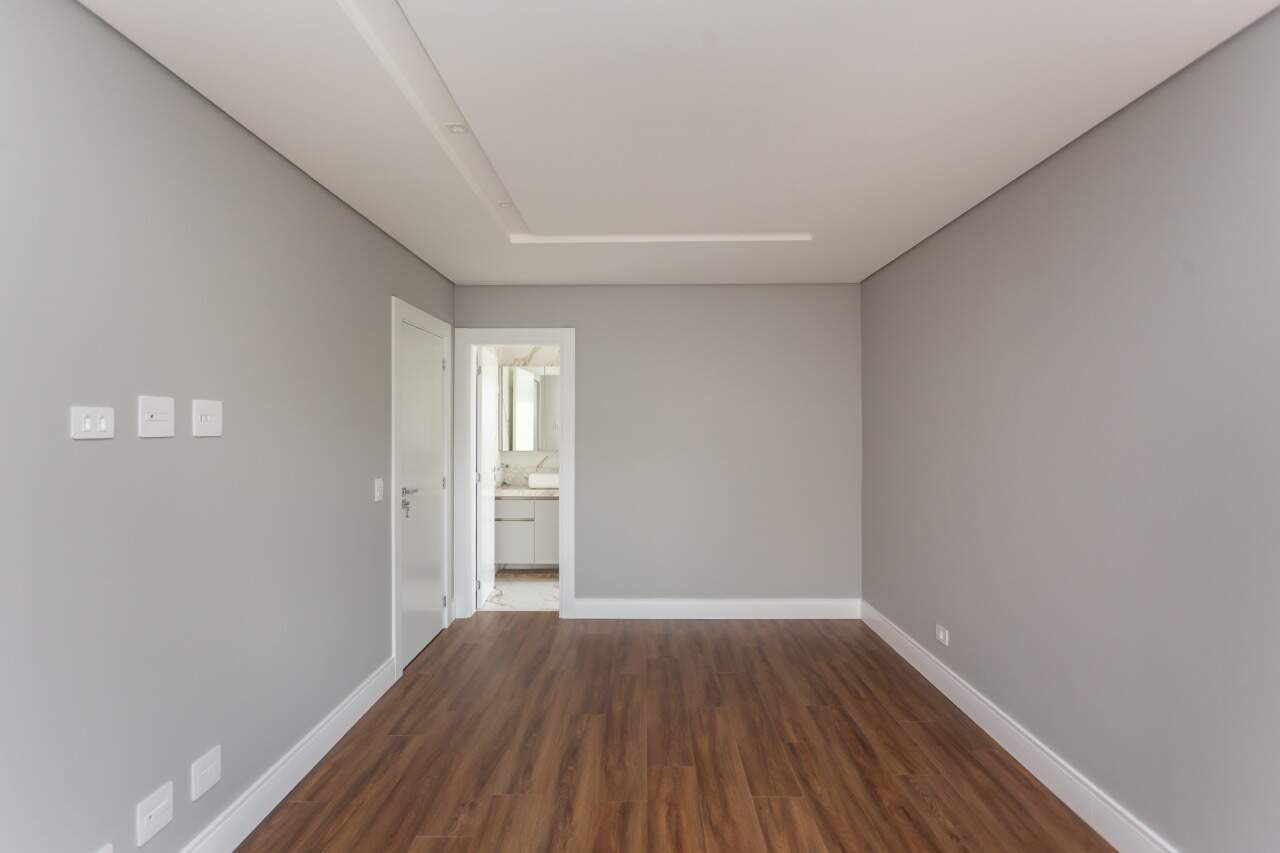 Casa de Condomínio com Vista Livre, 3 Suítes 4 Vagas à venda, 292 m² - Tingui - Curitiba/PR miniatura 15
