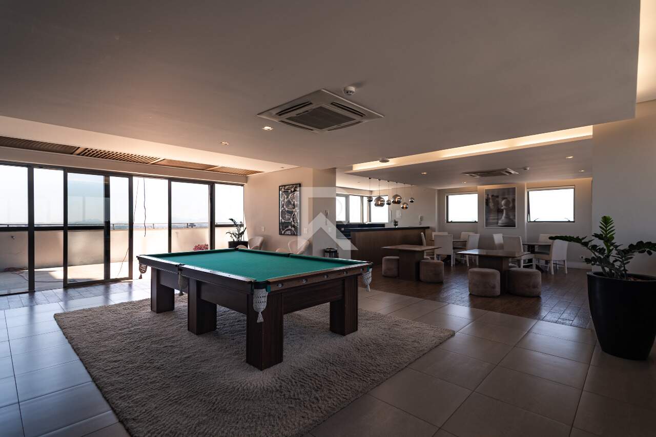 Studio Mobiliado com Vista Livre em Condomínio Clube para locação, 47m2 – Centro – Curitiba/PR miniatura 19