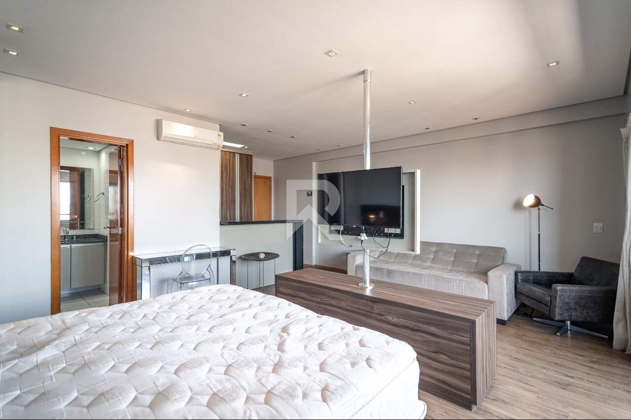 Studio Mobiliado com Vista Livre em Condomínio Clube para locação, 47m2 – Centro – Curitiba/PR miniatura 7