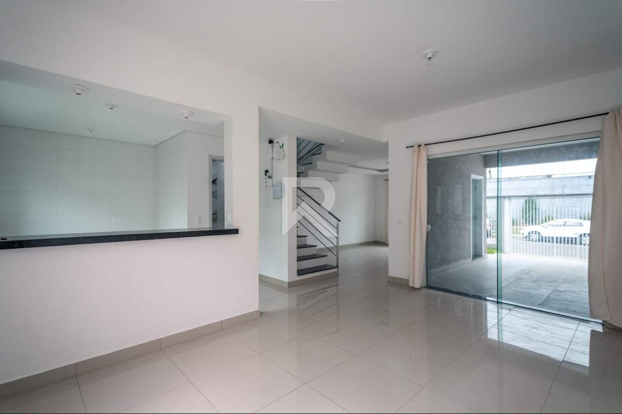 Sobrado com Vista Livre, 3 quartos 3 vagas à venda, 171 m² - Campo Comprido - Curitiba/PR