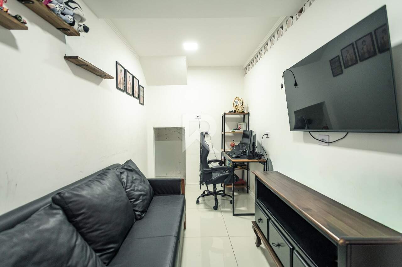 Casa Térrea com Vista Livre, 4 quartos 2 vagas à venda, 150 m² - Vila Gilcy - Campo Largo/PR miniatura 3
