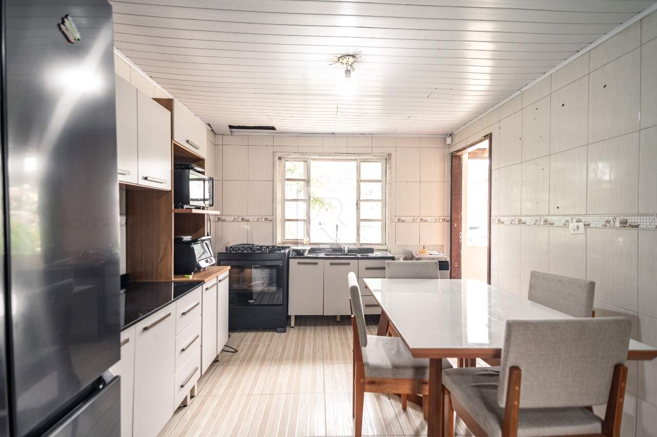 Casa Térrea com Vista Livre, 4 quartos 2 vagas à venda, 150 m² - Vila Gilcy - Campo Largo/PR miniatura 2