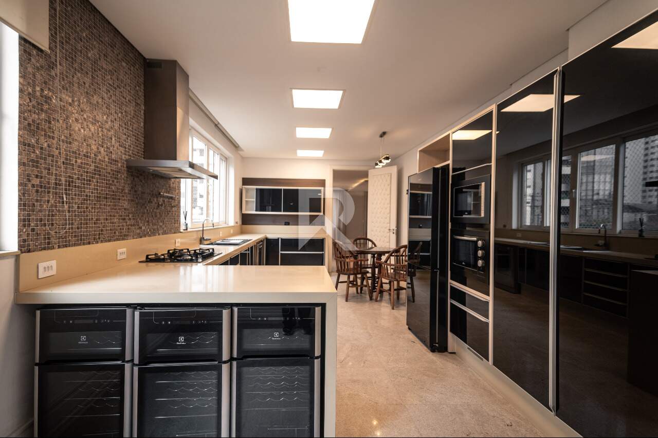 Apartamento Alto Padrão Semi Mobiliado com 3 Suítes 5 Vagas para Locação, 344 m² – Batel – Curitiba/PR miniatura 14