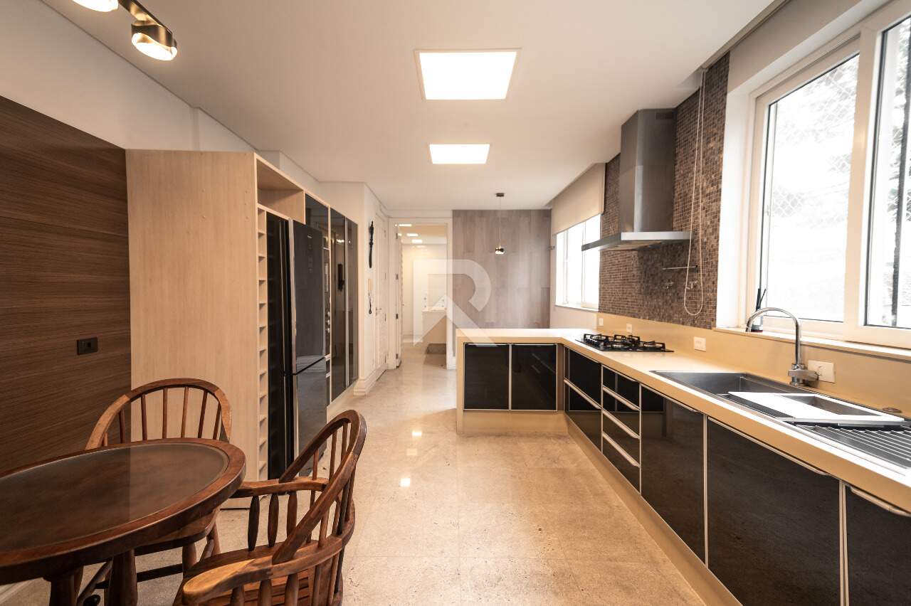 Apartamento Alto Padrão Semi Mobiliado com 3 Suítes 5 Vagas para Locação, 344 m² – Batel – Curitiba/PR miniatura 16