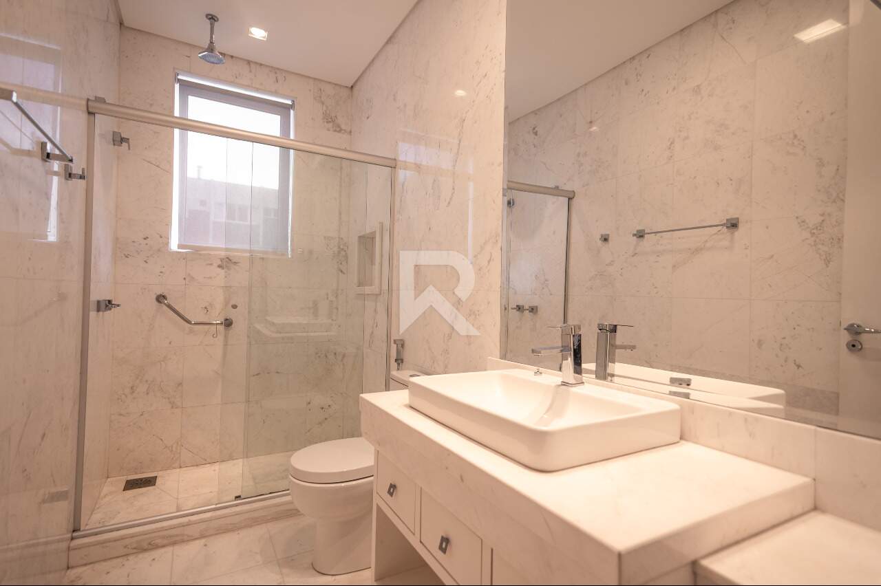 Apartamento Alto Padrão Semi Mobiliado com 3 Suítes 5 Vagas para Locação, 344 m² – Batel – Curitiba/PR miniatura 35