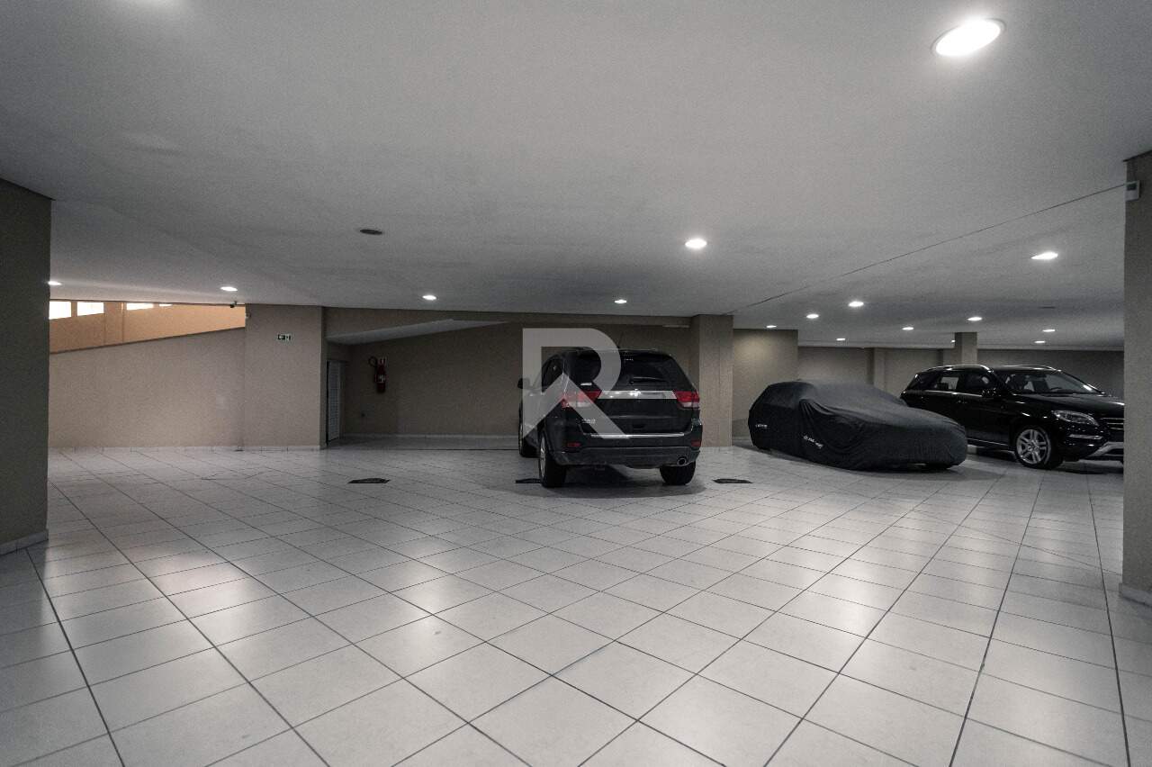 Apartamento Alto Padrão Semi Mobiliado com 3 Suítes 5 Vagas para Venda, 344 m² – Batel – Curitiba/PR miniatura 37