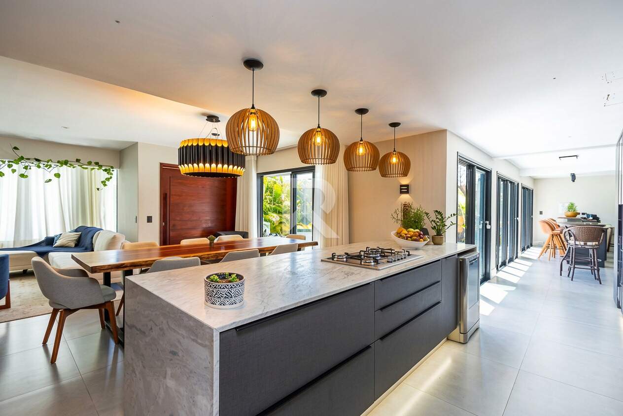 Casa em Condomínio Mobiliada com Piscina Privativa, 3 Quartos 2 Vagas para Locação, 280 m² – Santa Felicidade – Curitiba/PR miniatura 17