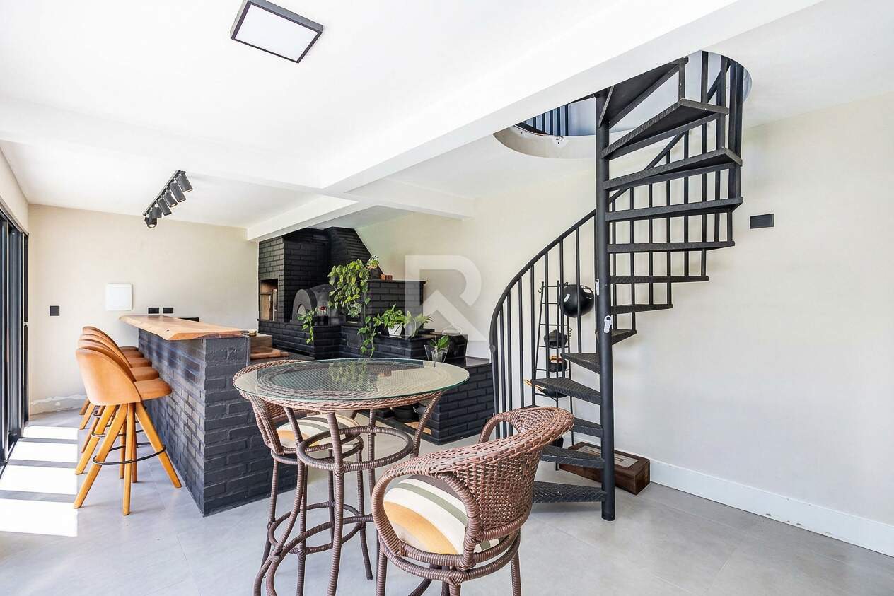 Casa em Condomínio Mobiliada com Piscina Privativa, 3 Quartos 2 Vagas para Locação, 280 m² – Santa Felicidade – Curitiba/PR miniatura 23
