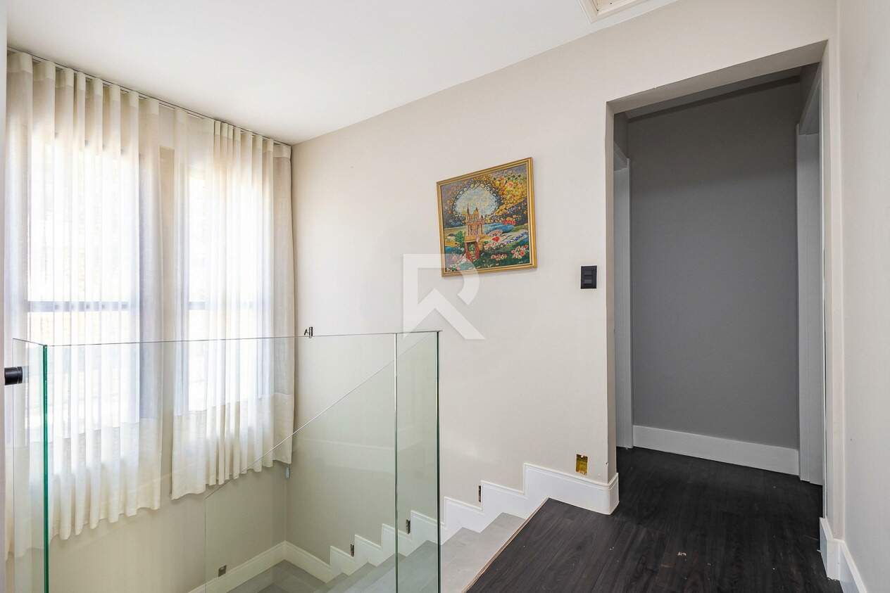 Casa em Condomínio Mobiliada com Piscina Privativa, 3 Quartos 2 Vagas para Locação, 280 m² – Santa Felicidade – Curitiba/PR miniatura 27