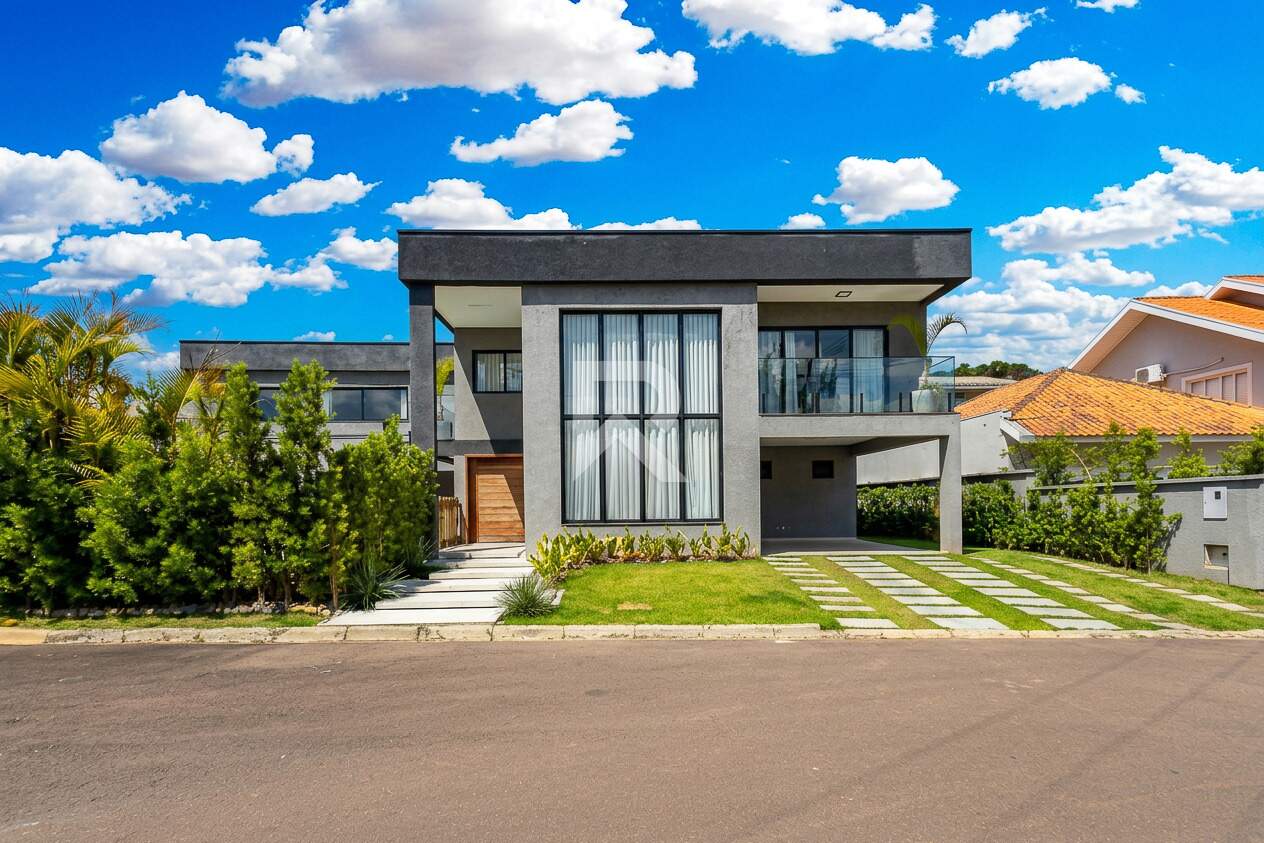 Casa em Condomínio Mobiliada com Piscina Privativa, 3 Quartos 2 Vagas para Locação, 280 m² – Santa Felicidade – Curitiba/PR miniatura 2