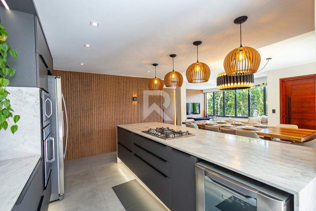 Casa em Condomínio Mobiliada com Piscina Privativa, 4 Quartos 4 Vagas para Venda, 294 m² – Santa Felicidade – Curitiba/PR miniatura 15