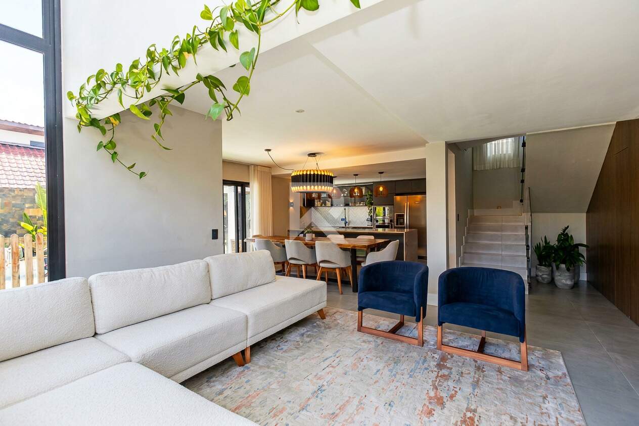 Casa em Condomínio Mobiliada com Piscina Privativa, 4 Quartos 4 Vagas para Venda, 294 m² – Santa Felicidade – Curitiba/PR miniatura 5