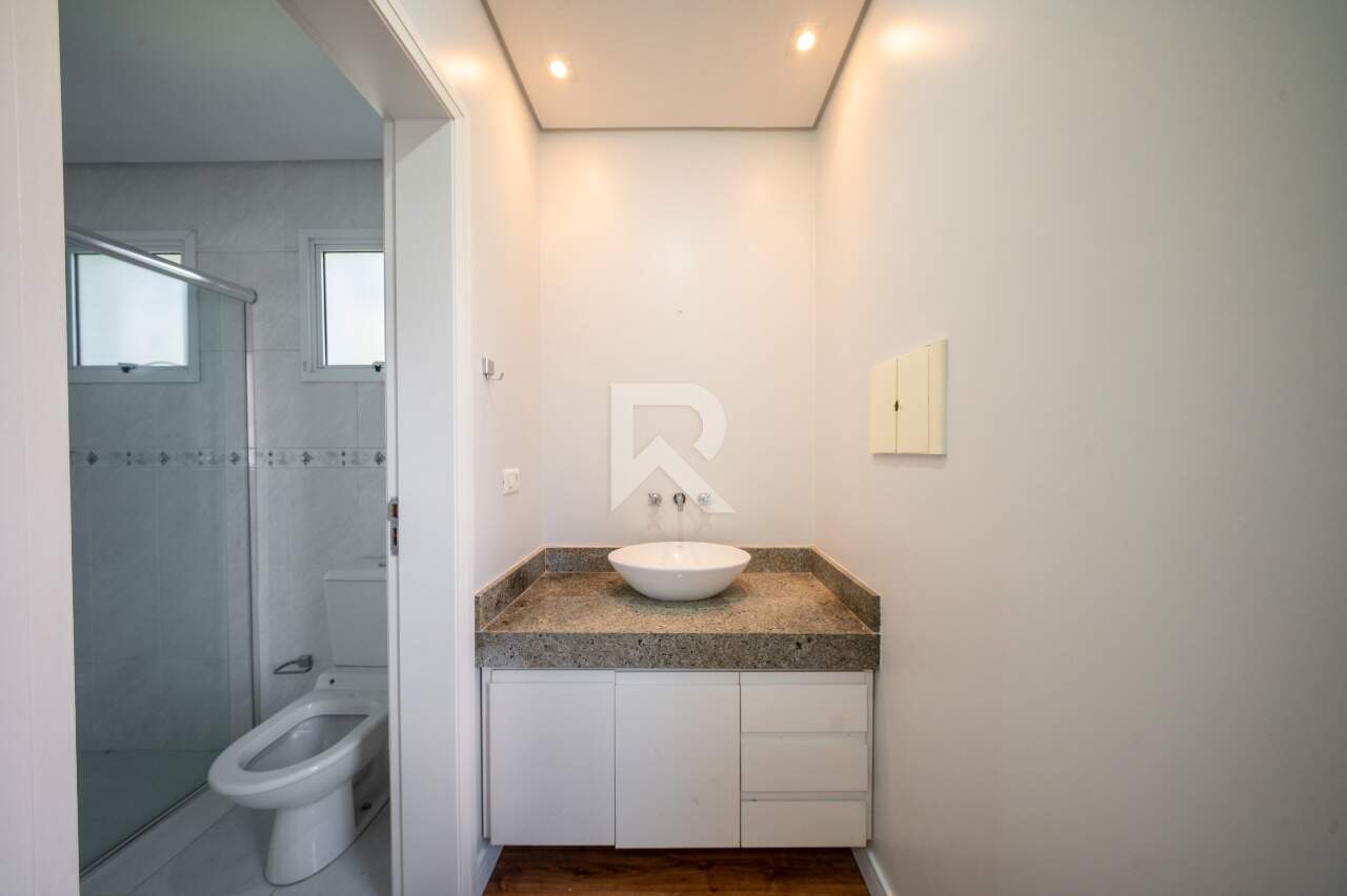 Casa em Condomínio com Garden, 4 quartos 4 vagas para locação, 286 m² - São Brás - Curitiba/PR miniatura 27