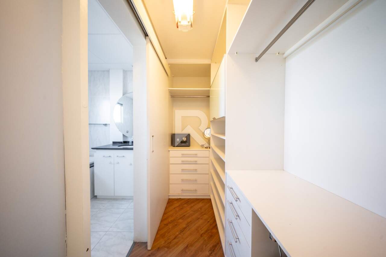 Casa em Condomínio com Garden, 4 quartos 4 vagas para locação, 286 m² - São Brás - Curitiba/PR miniatura 22
