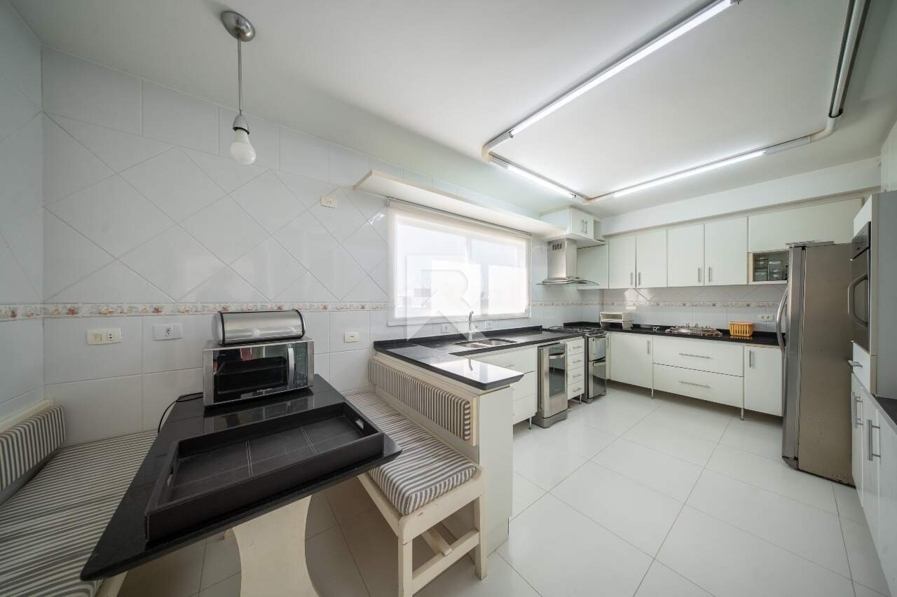 Casa em Condomínio com Garden, 4 quartos 4 vagas para locação, 286 m² - São Brás - Curitiba/PR miniatura 15