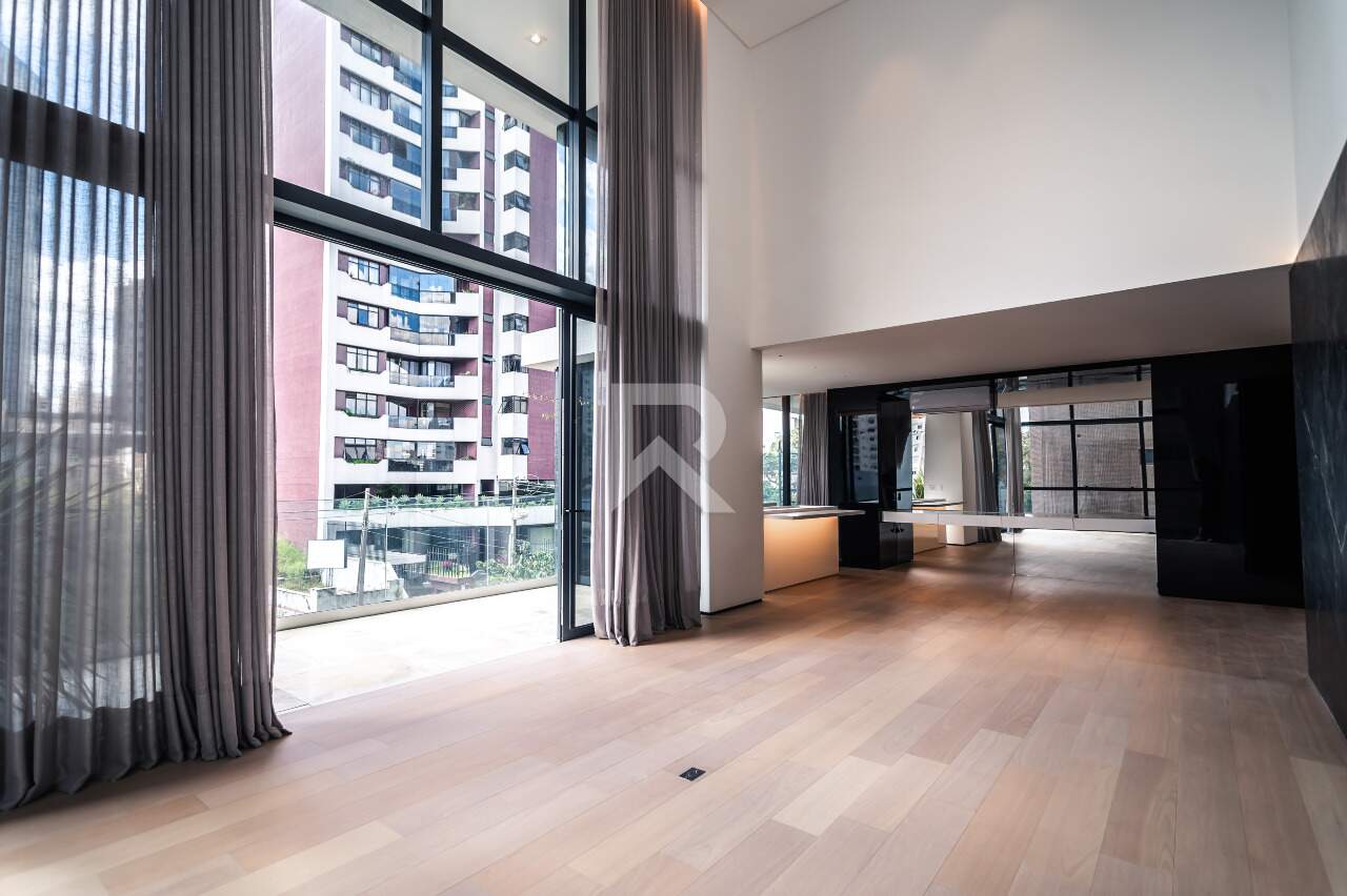 Apartamento em Cond. de Luxo com 3 Suítes, 3 Vagas e 224m² para Venda – Cabral – Curitiba/PR miniatura 4
