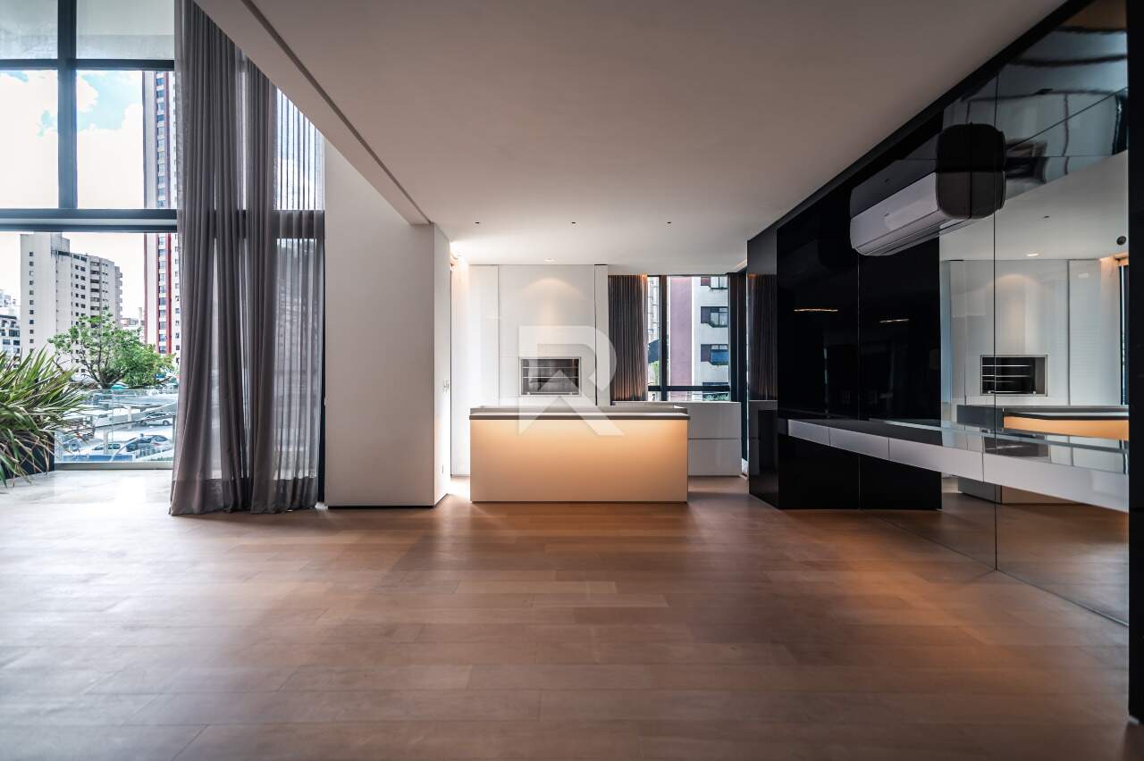 Apartamento em Cond. de Luxo com 3 Suítes, 3 Vagas e 224m² para Venda – Cabral – Curitiba/PR miniatura 7