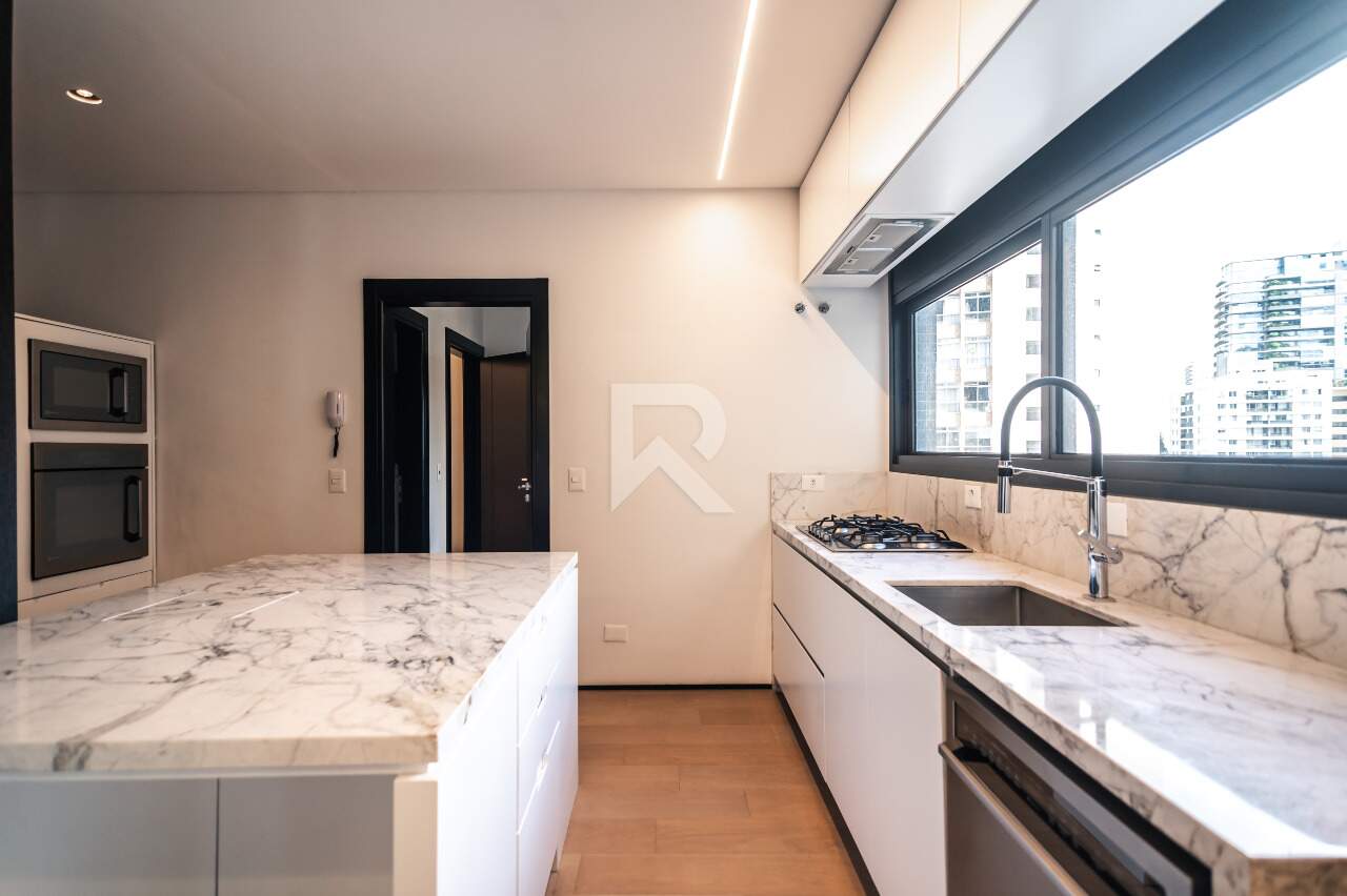 Apartamento em Cond. de Luxo com 3 Suítes, 3 Vagas e 224m² para Venda – Cabral – Curitiba/PR miniatura 16