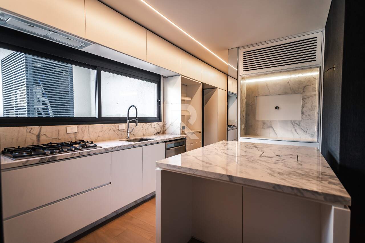 Apartamento em Cond. de Luxo com 3 Suítes, 3 Vagas e 224m² para Venda – Cabral – Curitiba/PR miniatura 15