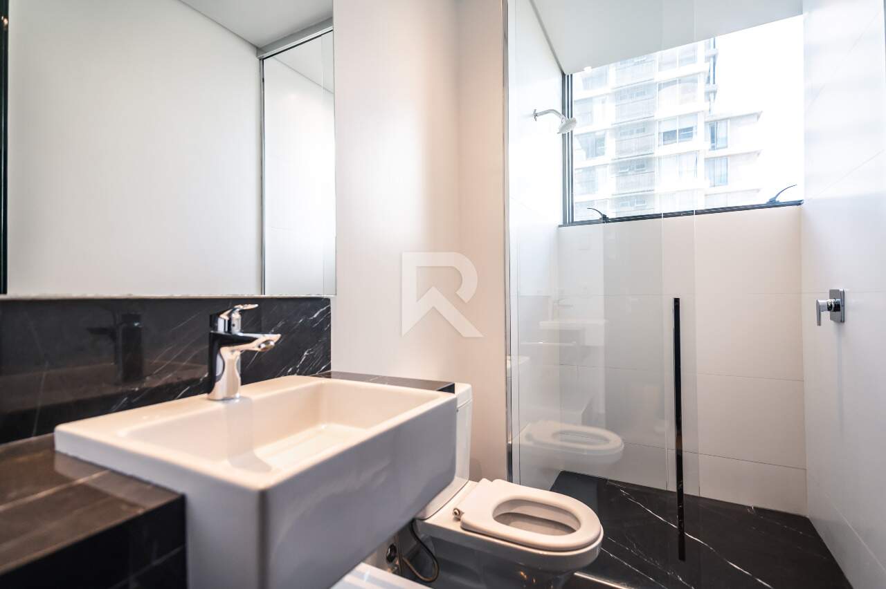 Apartamento em Cond. de Luxo com 3 Suítes, 3 Vagas e 224m² para Venda – Cabral – Curitiba/PR miniatura 23